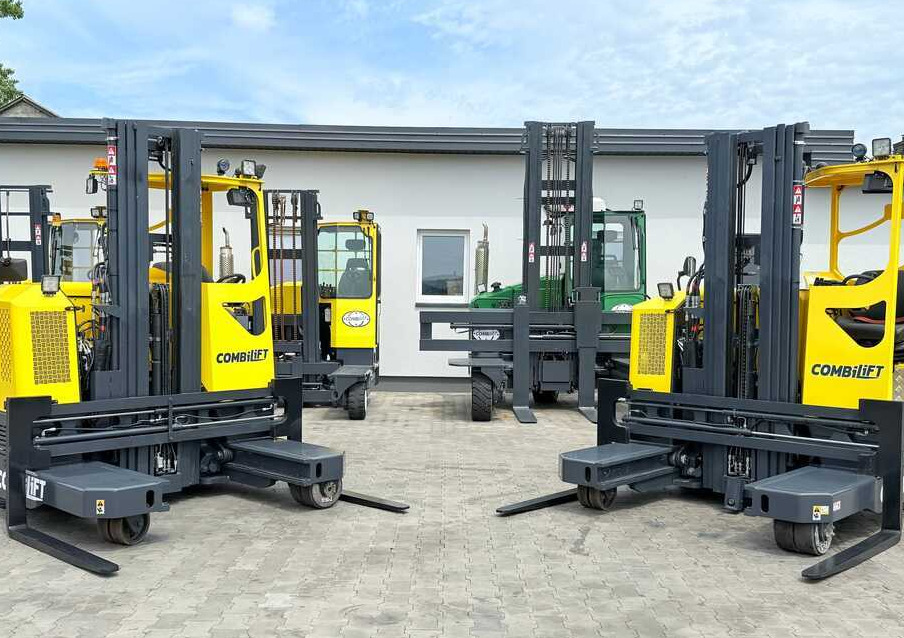 Combilift MR / ELECTRIC / TRIPLEX – 6000MM / FULL FREE LIFT / WIDE POSITIONER / FORK SIDESHIFT / ONLY 1400 HOURS / LIKE NEW - Chariot multidirectionnel: photos 1 Combilift MR / ELECTRIC / TRIPLEX – 6000MM / FULL FREE LIFT / WIDE POSITIONER / FORK SIDESHIFT / ONLY 1400 HOURS / LIKE NEW - Chariot multidirectionnel: photos 1