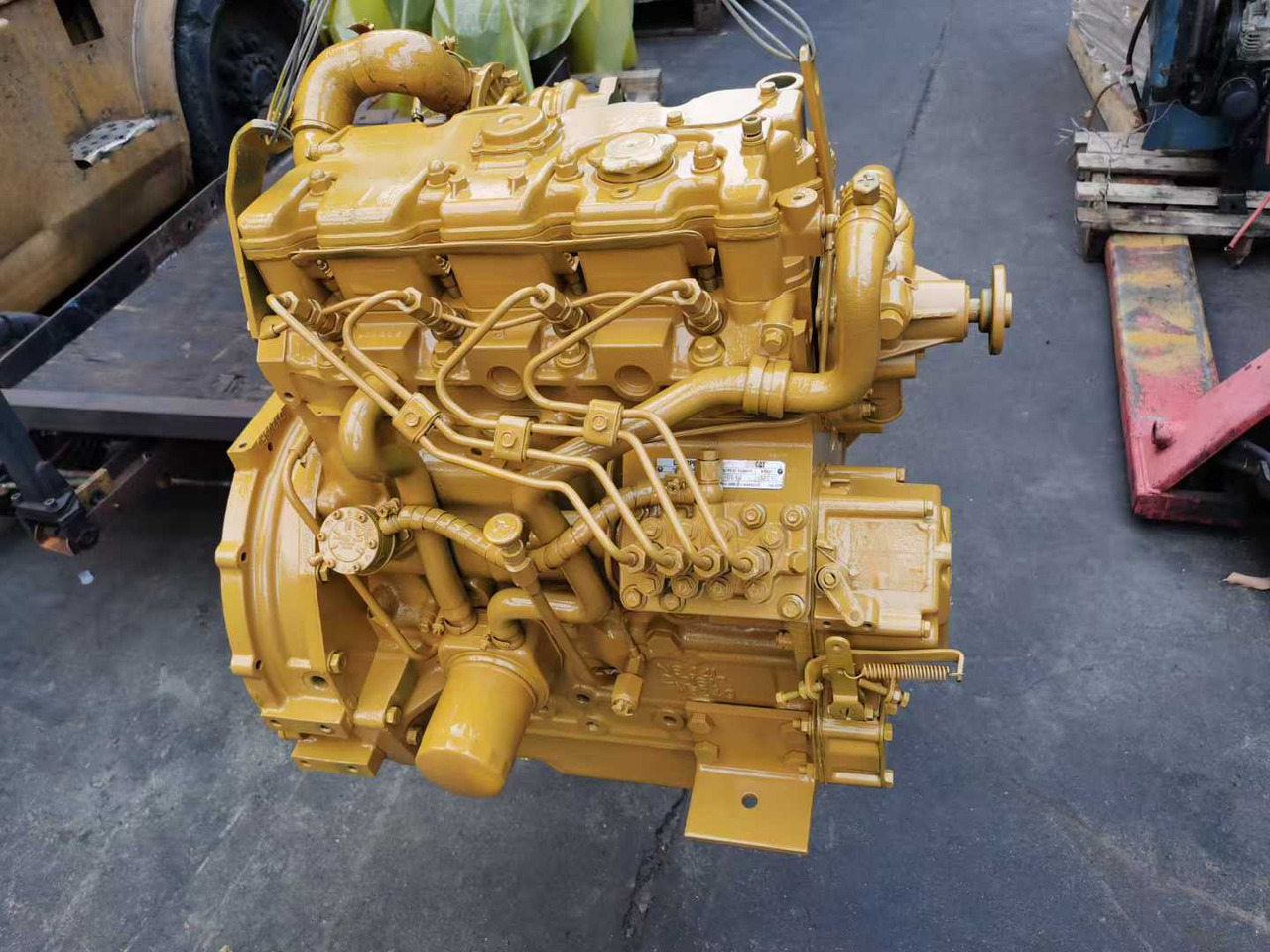 CATERPILLAR 3024C - Moteur pour Pelle: photos 1 CATERPILLAR 3024C - Moteur pour Pelle: photos 1
