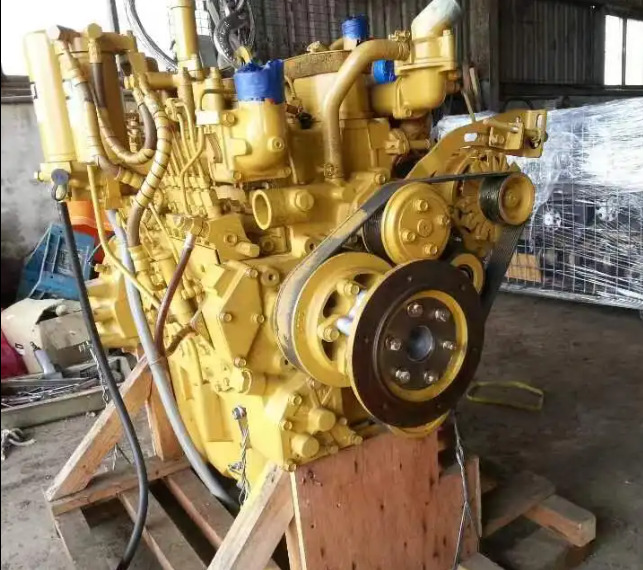 CATERPILLAR 3066 - Moteur pour Pelle: photos 2 CATERPILLAR 3066 - Moteur pour Pelle: photos 2