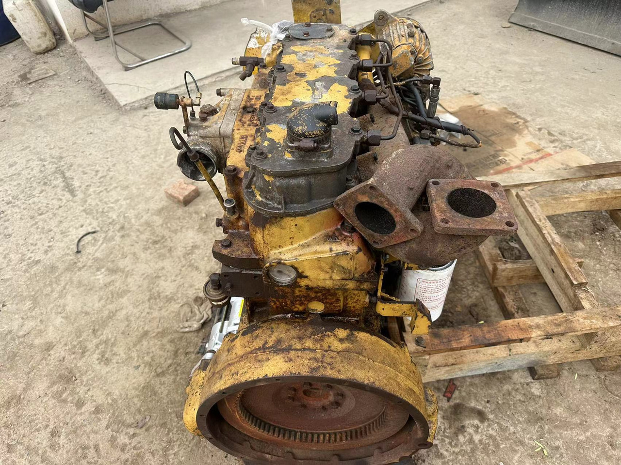 CATERPILLAR 3204 - Moteur pour Pelle: photos 2 CATERPILLAR 3204 - Moteur pour Pelle: photos 2