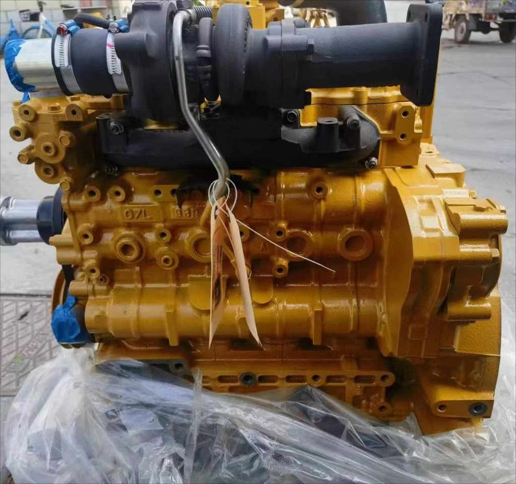 CATERPILLAR C3.3B - Moteur pour Pelle: photos 1 CATERPILLAR C3.3B - Moteur pour Pelle: photos 1