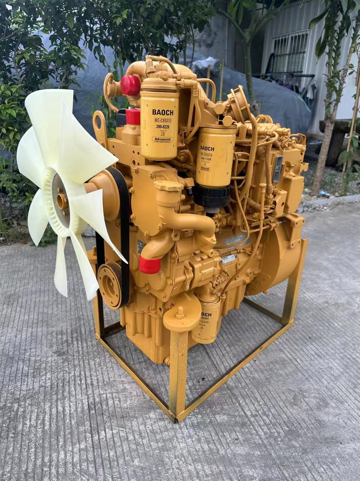 CATERPILLAR C4.4 - Moteur pour Pelle: photos 2 CATERPILLAR C4.4 - Moteur pour Pelle: photos 2