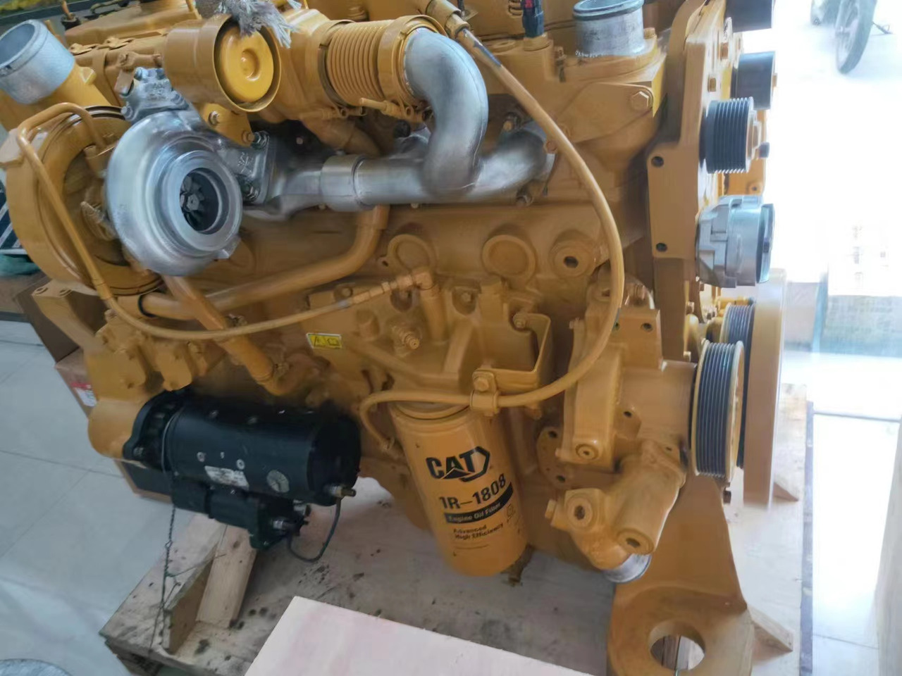 CATERPILLAR C9.3 - Moteur pour Pelle: photos 2 CATERPILLAR C9.3 - Moteur pour Pelle: photos 2