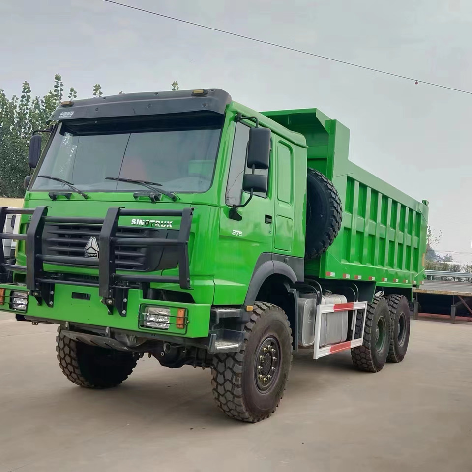 HOWO375 6*6 dump truck - Camion benne: photos 1 HOWO375 6*6 dump truck - Camion benne: photos 1