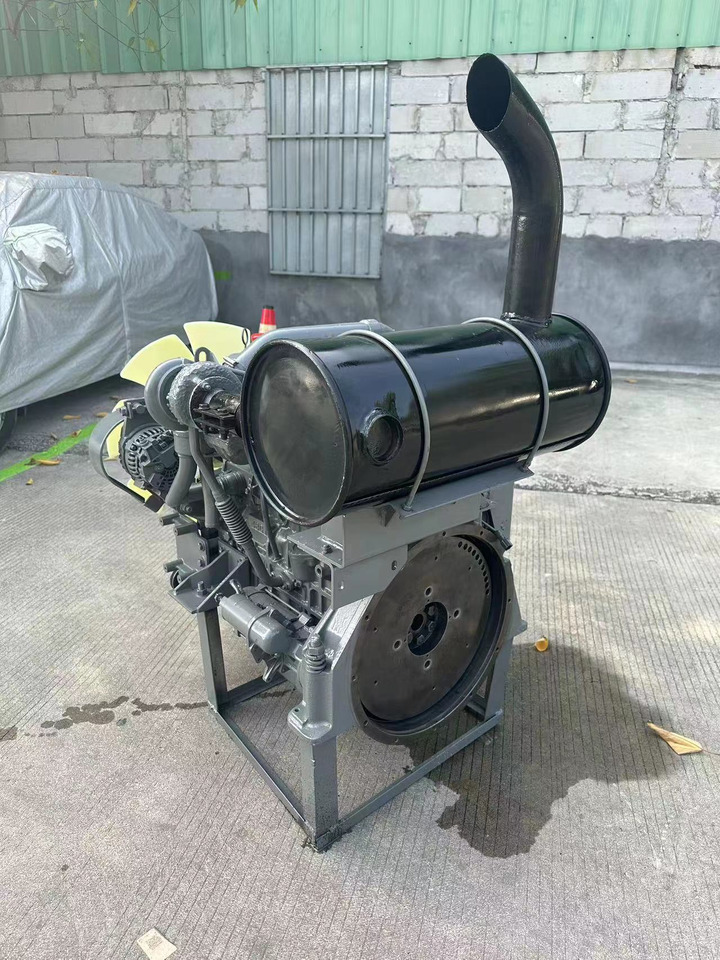 ISUZU 4BG1 - Moteur pour Pelle: photos 1 ISUZU 4BG1 - Moteur pour Pelle: photos 1