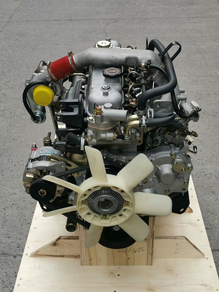 ISUZU 4JB1T - Moteur pour Pelle: photos 4 ISUZU 4JB1T - Moteur pour Pelle: photos 4