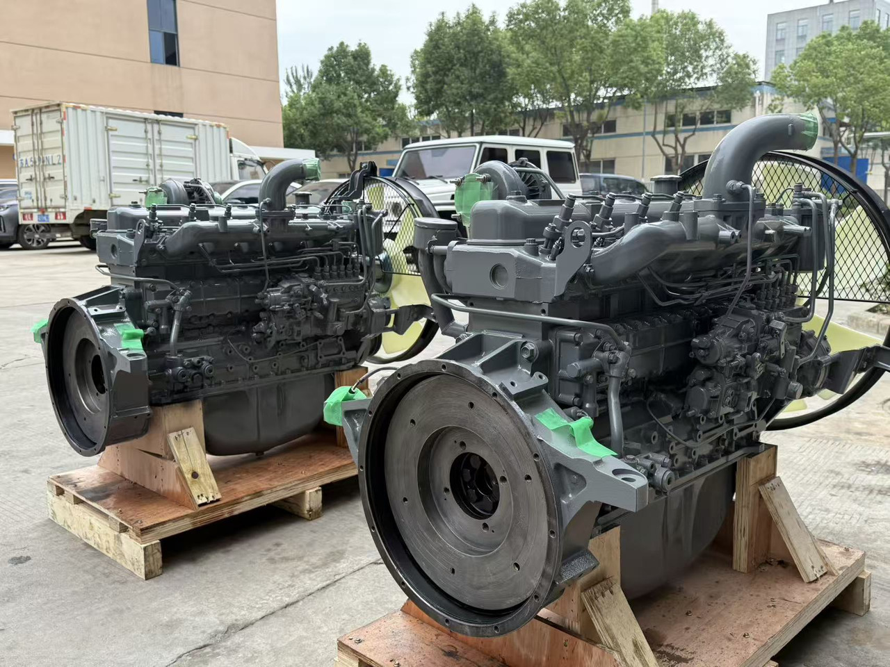 ISUZU 6BG1 - Moteur pour Pelle: photos 2 ISUZU 6BG1 - Moteur pour Pelle: photos 2