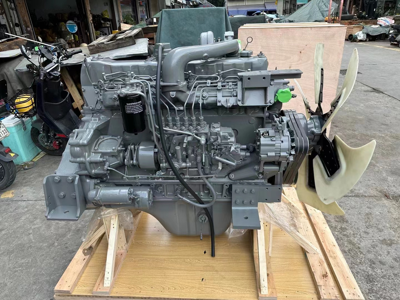 ISUZU 6SD1 - Moteur pour Pelle: photos 3 ISUZU 6SD1 - Moteur pour Pelle: photos 3