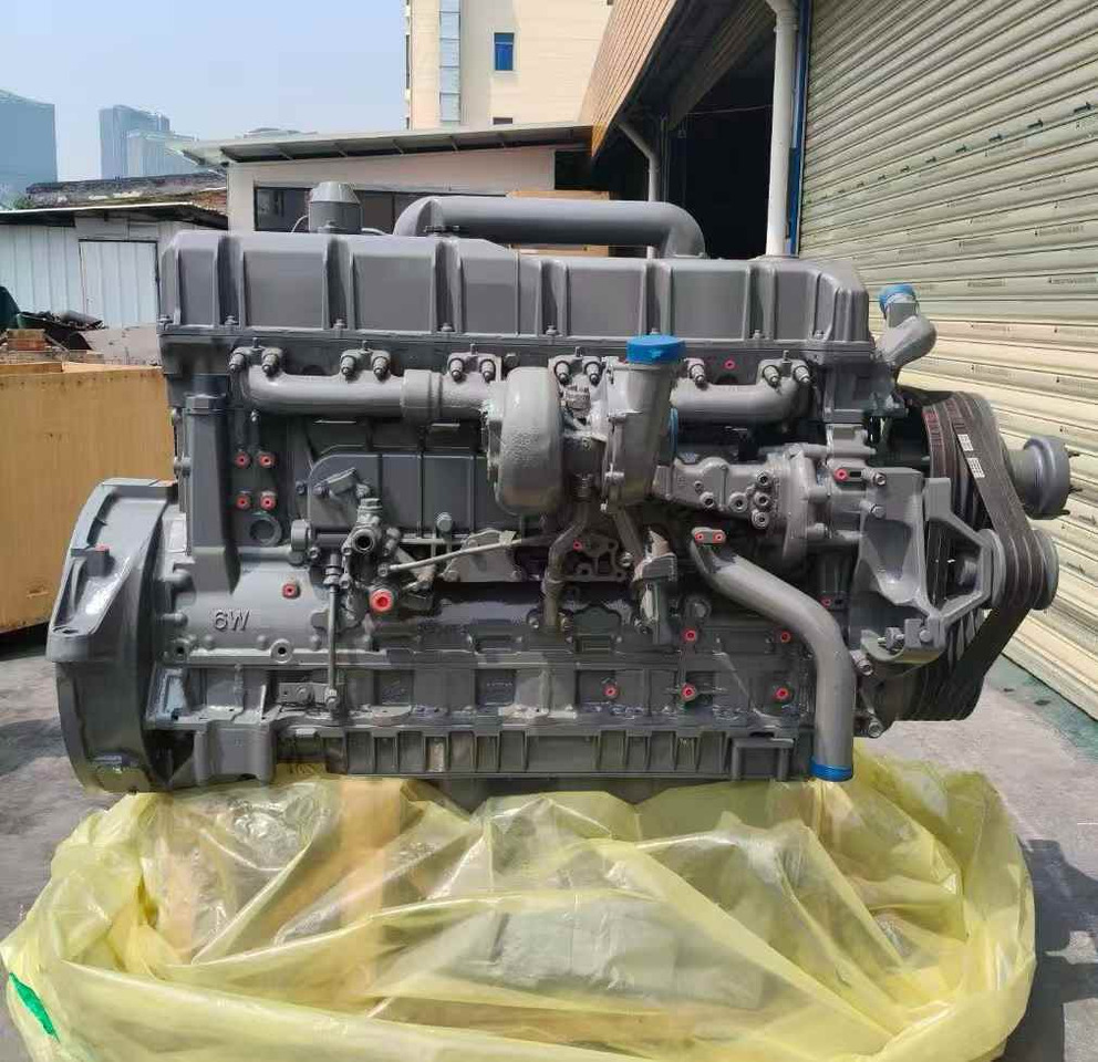 ISUZU 6WG1 - Moteur pour Pelle: photos 1 ISUZU 6WG1 - Moteur pour Pelle: photos 1