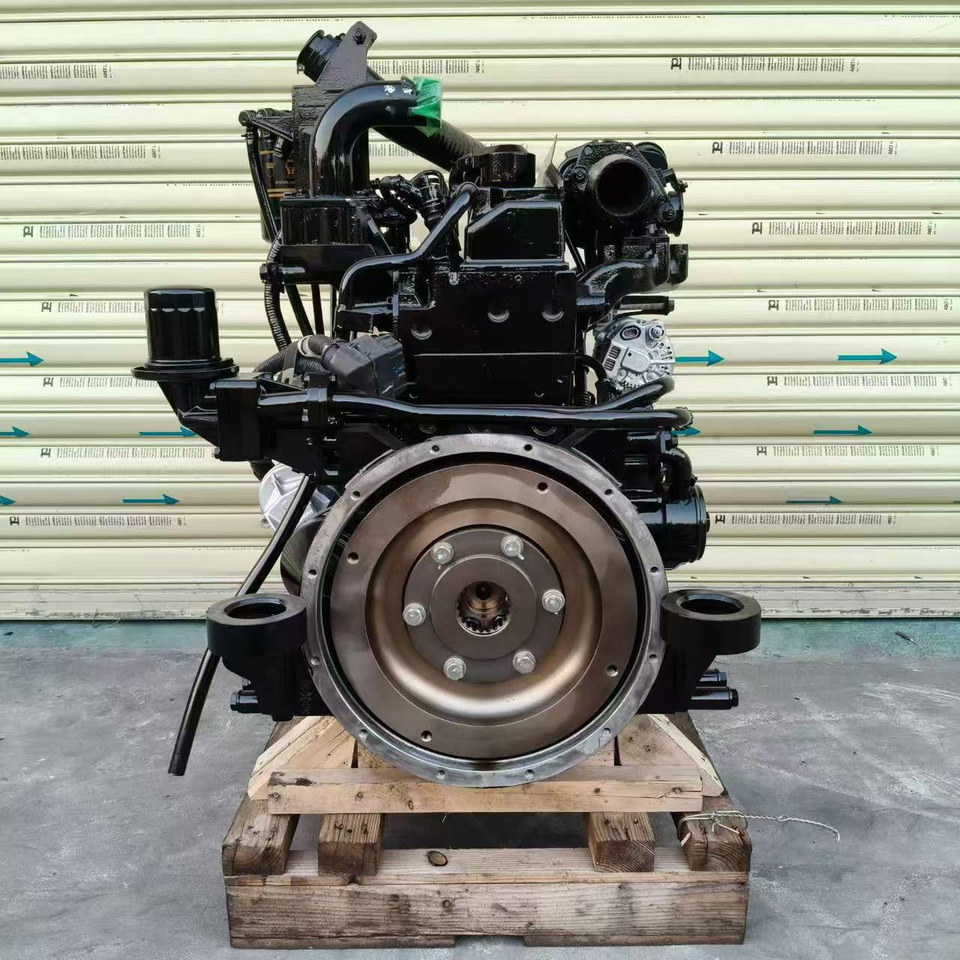 KOMATSU 4D95LE-5 - Moteur pour Pelle: photos 4 KOMATSU 4D95LE-5 - Moteur pour Pelle: photos 4