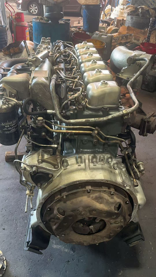 MITSUBISHI 6D22 - Moteur pour Pelle: photos 4 MITSUBISHI 6D22 - Moteur pour Pelle: photos 4