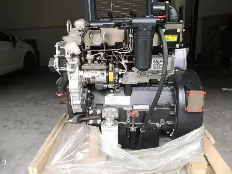 PERKINS 1104C-44T - Moteur pour Pelle: photos 3 PERKINS 1104C-44T - Moteur pour Pelle: photos 3