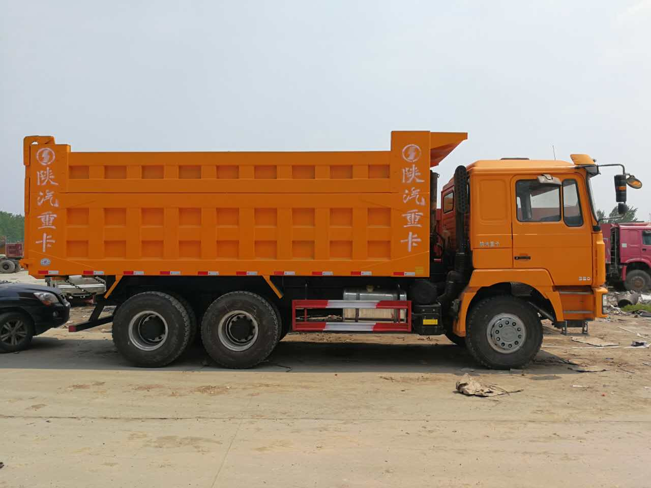 Shacman Shacman 380 6*4 dump truck - Camion benne: photos 5 Shacman Shacman 380 6*4 dump truck - Camion benne: photos 5