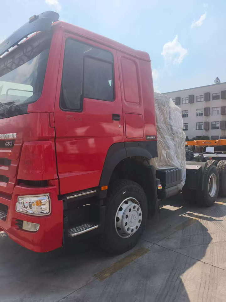 Howo 430 - Tracteur routier: photos 2 Howo 430 - Tracteur routier: photos 2