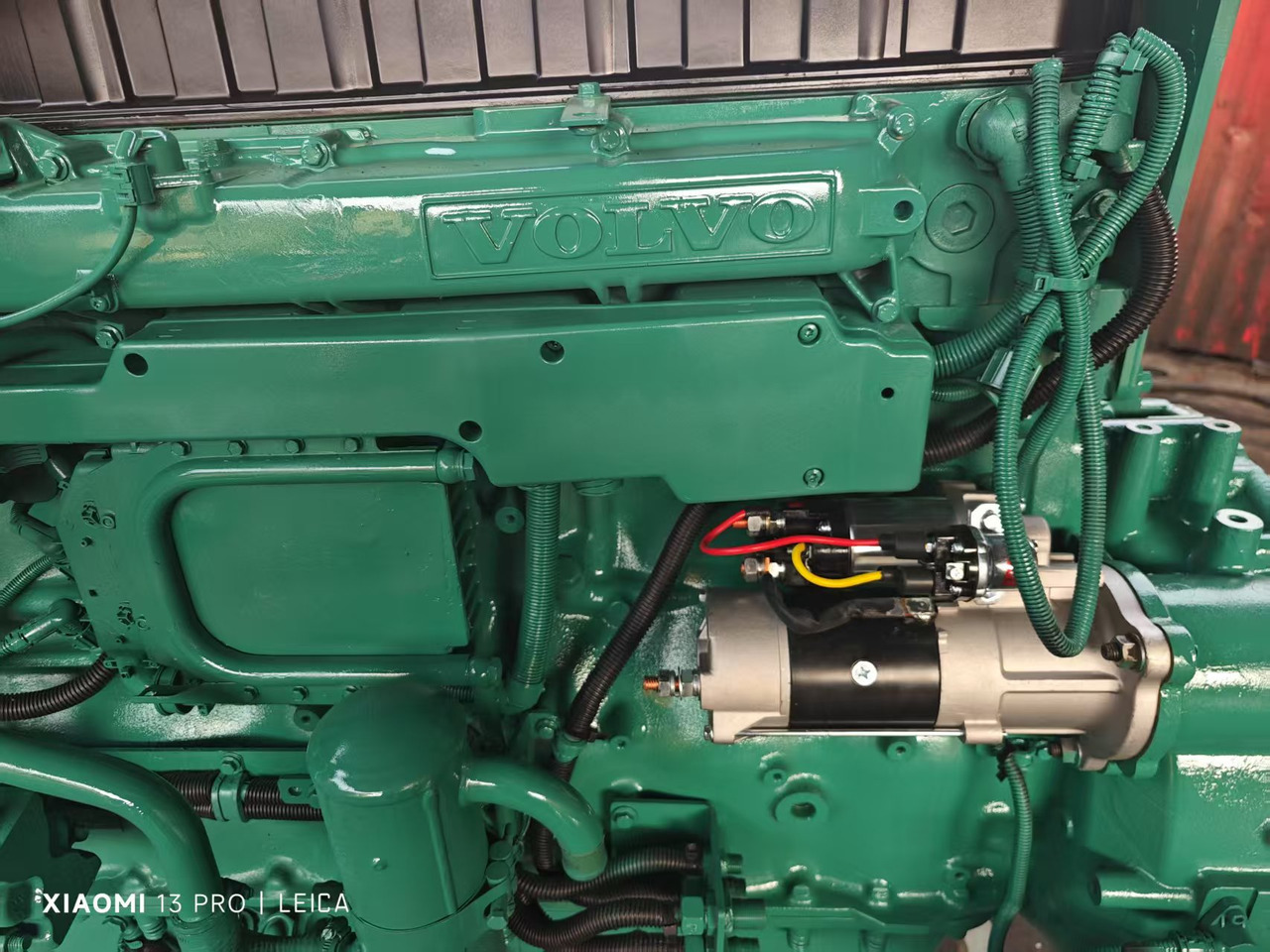 VOLVO D12D - Moteur pour Pelle: photos 2 VOLVO D12D - Moteur pour Pelle: photos 2