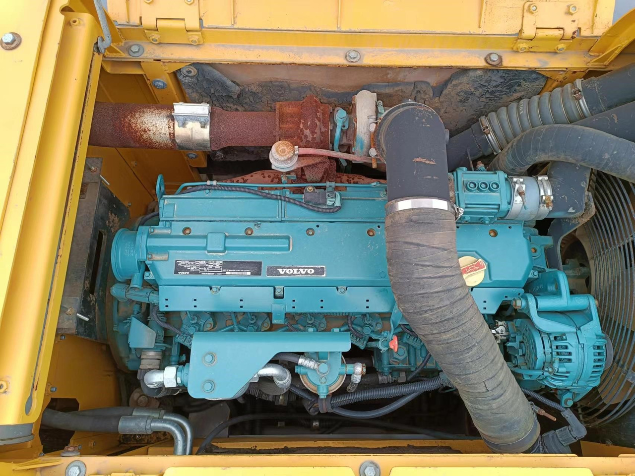 VOLVO D7D - Moteur pour Pelle: photos 1 VOLVO D7D - Moteur pour Pelle: photos 1