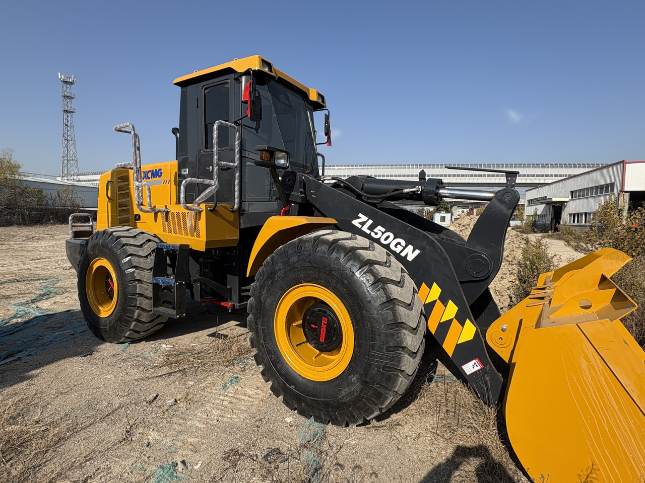 XCMG ZL50GN - Chargeuse sur pneus: photos 1 XCMG ZL50GN - Chargeuse sur pneus: photos 1