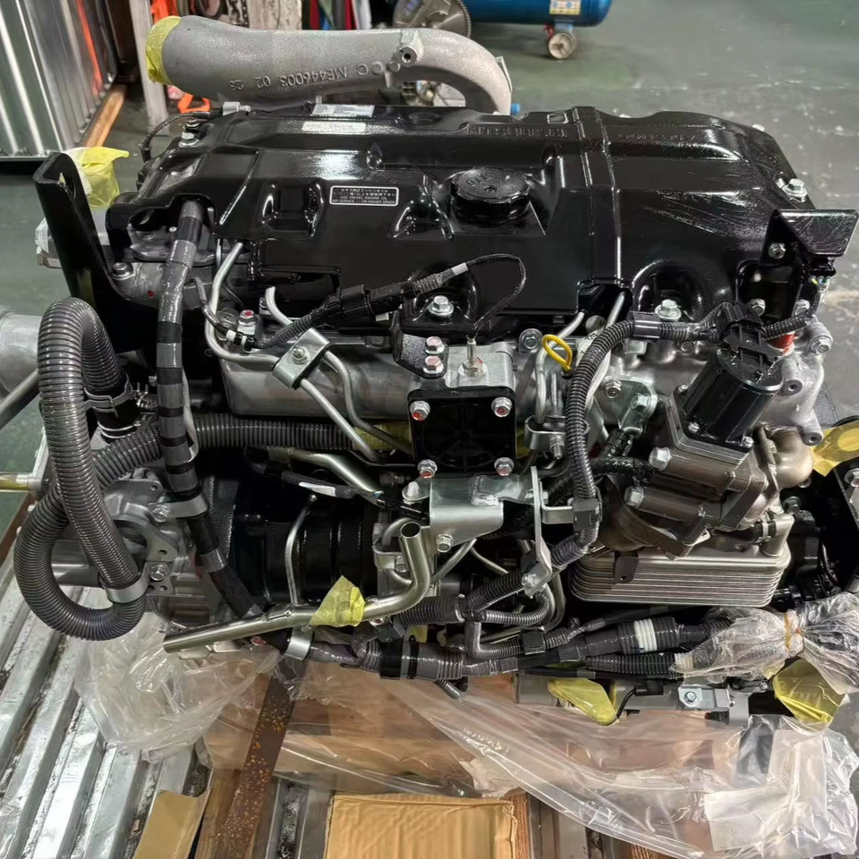 YANMAR 4M50 - Moteur pour Pelle: photos 3 YANMAR 4M50 - Moteur pour Pelle: photos 3