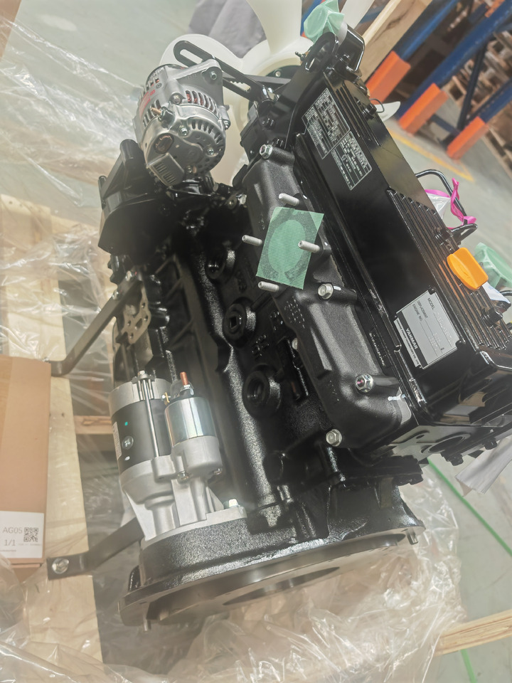 YANMAR 4TNE94 - Moteur pour Chariot élévateur: photos 2 YANMAR 4TNE94 - Moteur pour Chariot élévateur: photos 2