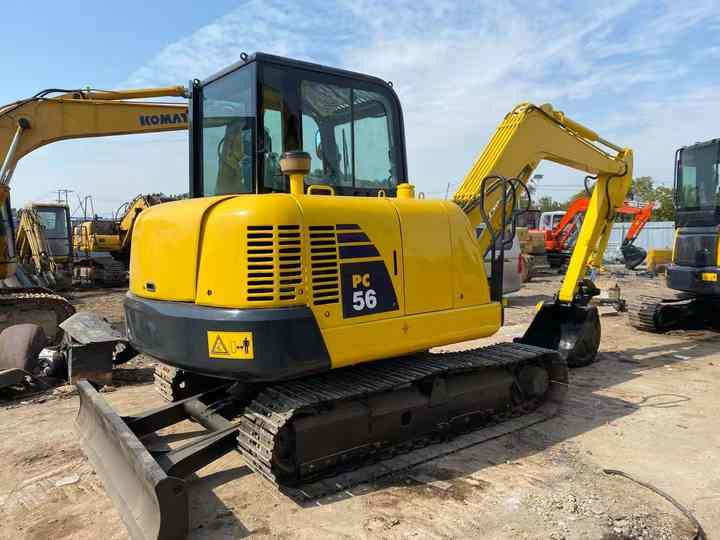 Cheap Used Komatsu PC56 Crawler Excavator with High Efficiency Used Heavy Machinery Komatsu P56 Digger Cheap for Sale - Pelle sur chenille: photos 2 Cheap Used Komatsu PC56 Crawler Excavator with High Efficiency Used Heavy Machinery Komatsu P56 Digger Cheap for Sale - Pelle sur chenille: photos 2
