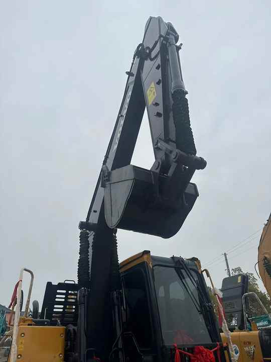 China Brand Used VOLVO EC140 Mini Excavator 6ton Crawler Earth Digger Machine for Sale - Pelle sur chenille: photos 5 China Brand Used VOLVO EC140 Mini Excavator 6ton Crawler Earth Digger Machine for Sale - Pelle sur chenille: photos 5
