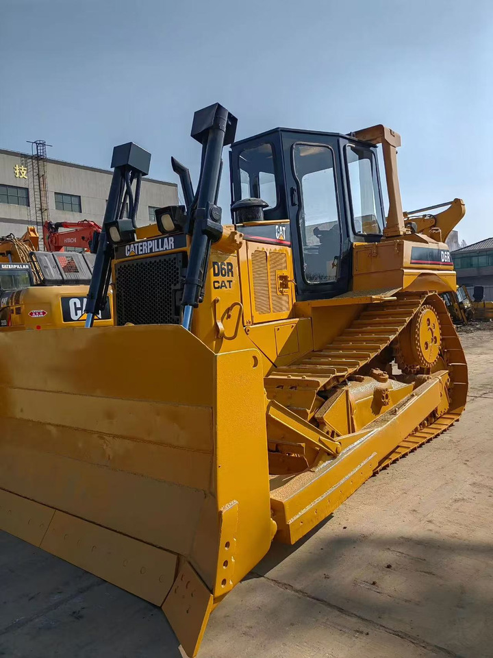 CAT Used Bulldozer D6R High Quality - Engins de chantier: photos 5 CAT Used Bulldozer D6R High Quality - Engins de chantier: photos 5