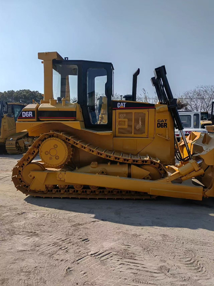 CAT Used Bulldozer D6R High Quality - Engins de chantier: photos 4 CAT Used Bulldozer D6R High Quality - Engins de chantier: photos 4