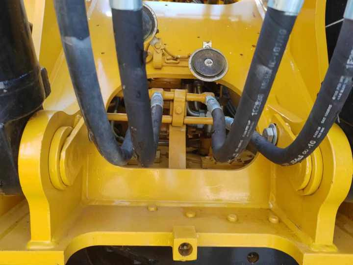 Good Condition Used Excavator Machine Caterpillar 315D Crawler CAT 15ton Used Excavator for Sale CAT 315 Excavators - Pelle sur chenille: photos 5 Good Condition Used Excavator Machine Caterpillar 315D Crawler CAT 15ton Used Excavator for Sale CAT 315 Excavators - Pelle sur chenille: photos 5