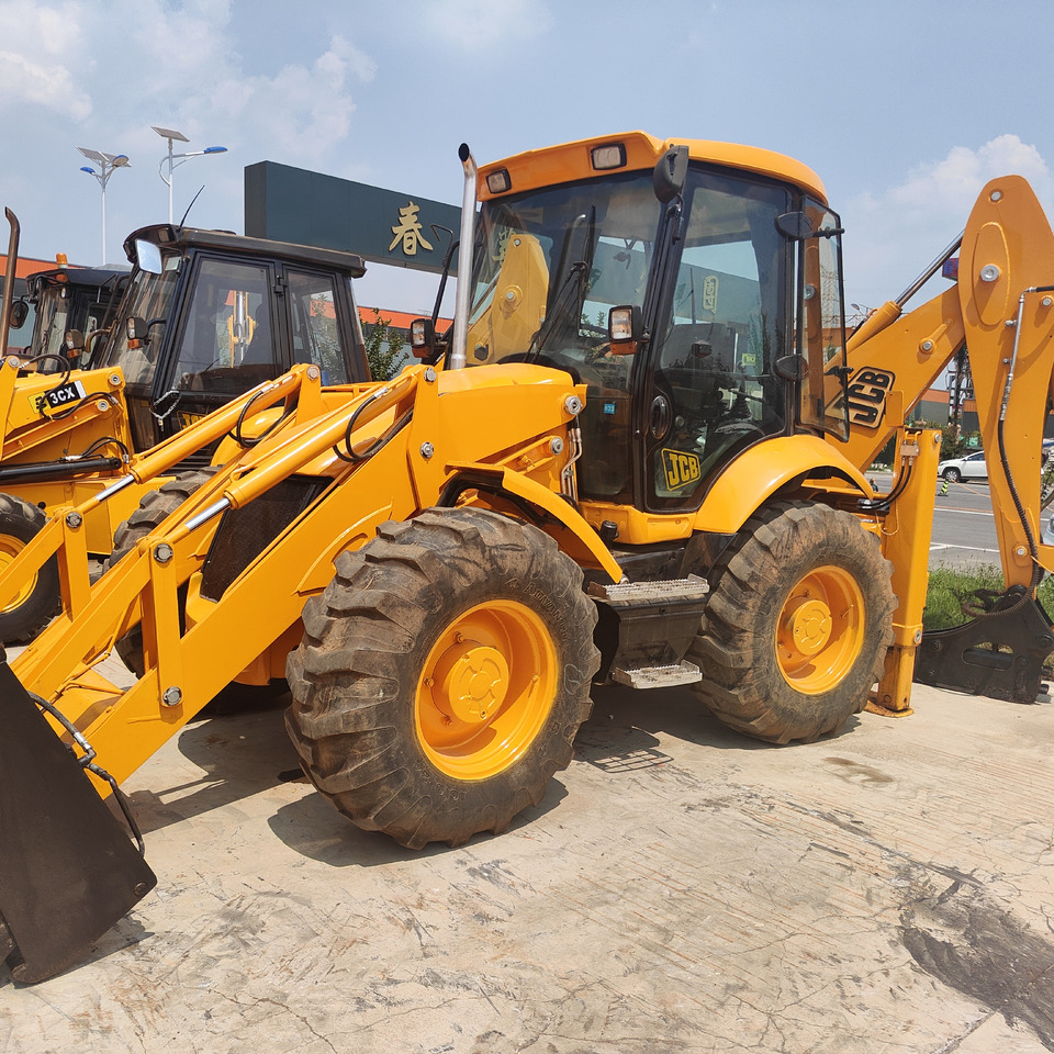 JCB Used HOTSALE Backhoe Loader JCB 3CX - Tractopelle: photos 1 JCB Used HOTSALE Backhoe Loader JCB 3CX - Tractopelle: photos 1