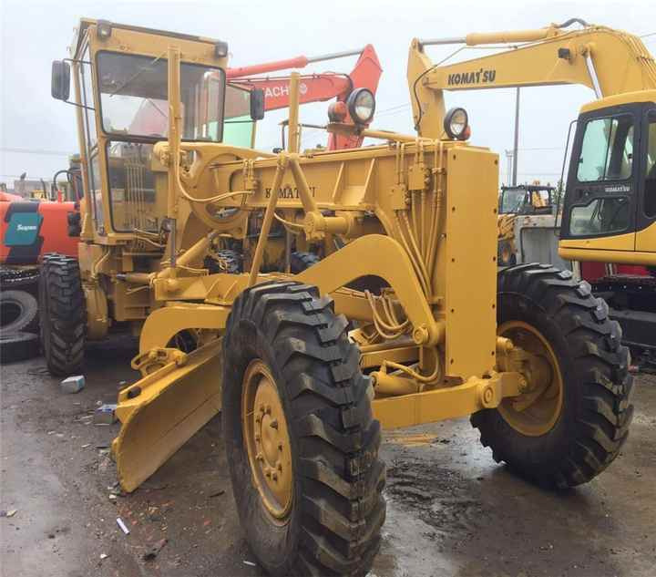 Japan Original Used Komatsu GD661A-1 Motor Grader GD661 in Condition - Niveleuse: photos 2 Japan Original Used Komatsu GD661A-1 Motor Grader GD661 in Condition - Niveleuse: photos 2