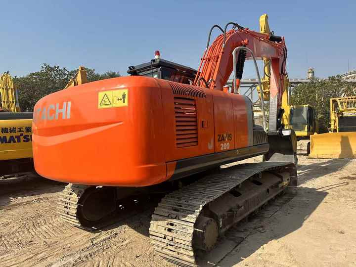 Low Shipping Good Condition Used Hitachi Zx 200-3 Excavator for Construction with Cheap Price - Pelle sur chenille: photos 2 Low Shipping Good Condition Used Hitachi Zx 200-3 Excavator for Construction with Cheap Price - Pelle sur chenille: photos 2