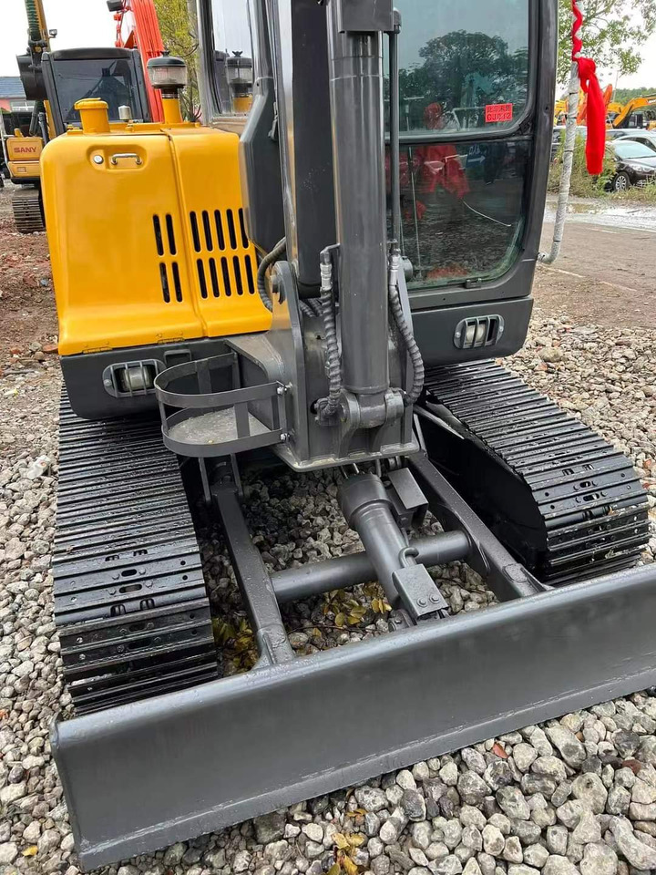 Second-hand Excavator Popular Hotsale VOLVO EC60D MINI - Mini pelle: photos 5 Second-hand Excavator Popular Hotsale VOLVO EC60D MINI - Mini pelle: photos 5