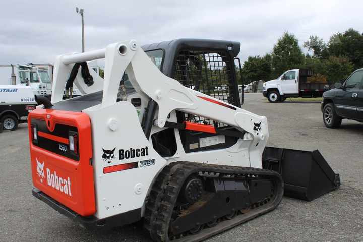 Used Bob Cat Bob Cat T590 Used Skid Steer Wheel Loader Multifunctional Track Loaders Bobcat - Chargeuse sur pneus: photos 3 Used Bob Cat Bob Cat T590 Used Skid Steer Wheel Loader Multifunctional Track Loaders Bobcat - Chargeuse sur pneus: photos 3