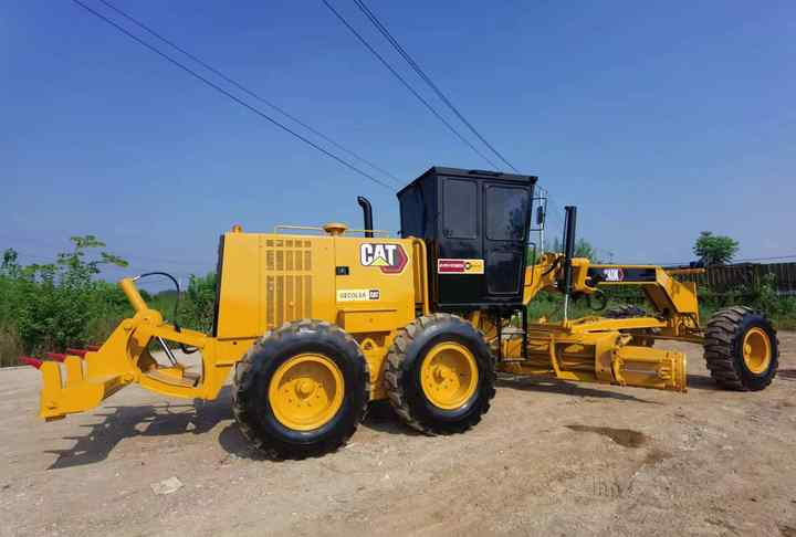 Used Caterpillar CAT 140k Land Road Motor Grader CAT140k Used Grader Cheap Price for Sale - Niveleuse: photos 3 Used Caterpillar CAT 140k Land Road Motor Grader CAT140k Used Grader Cheap Price for Sale - Niveleuse: photos 3