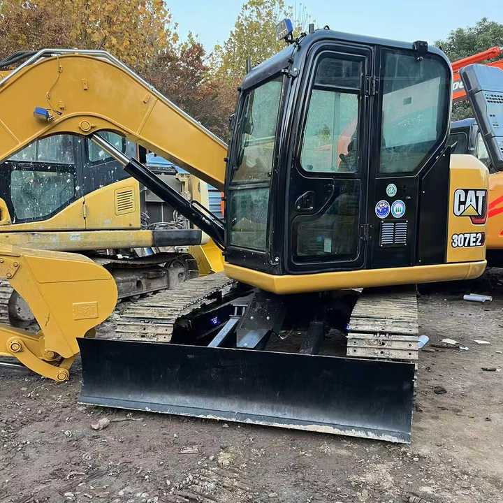 Used Caterpillar CAT 307E2 Crawler Mini Hydraulic Digger Second Hand Cat 307E2 Excavator - Pelle: photos 1 Used Caterpillar CAT 307E2 Crawler Mini Hydraulic Digger Second Hand Cat 307E2 Excavator - Pelle: photos 1