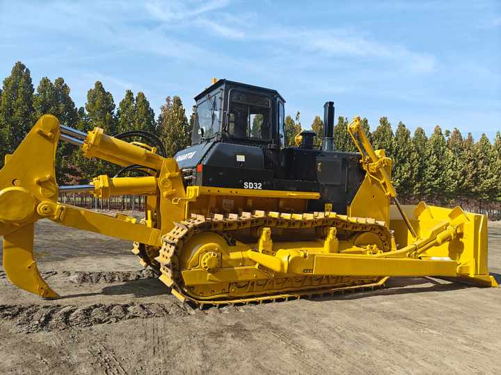 Used Construction Machinery Shantui SD32 Bulldozer for Sales S Econd-hand SD22 32 Bulldozer Crawler Type Bulldozer Price Lower - Bulldozer: photos 2 Used Construction Machinery Shantui SD32 Bulldozer for Sales S Econd-hand SD22 32 Bulldozer Crawler Type Bulldozer Price Lower - Bulldozer: photos 2