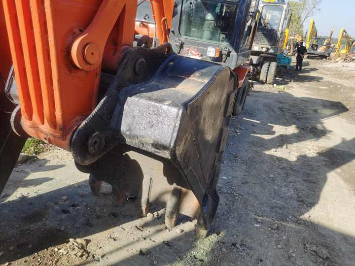 Used Digger Doosan Dh150w-7 Construction Machinery Construction Digger Used Doosan Dh150w-7 Cheap Excavator - Pelle sur chenille: photos 2 Used Digger Doosan Dh150w-7 Construction Machinery Construction Digger Used Doosan Dh150w-7 Cheap Excavator - Pelle sur chenille: photos 2