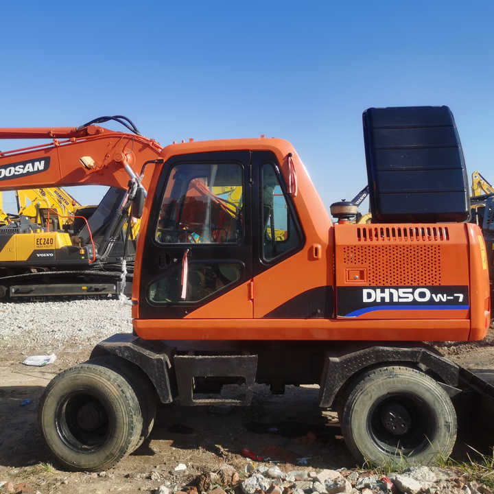 Used Digger Doosan Dh150w-7 Construction Machinery Construction Digger Used Doosan Dh150w-7 Cheap Excavator - Pelle sur chenille: photos 1 Used Digger Doosan Dh150w-7 Construction Machinery Construction Digger Used Doosan Dh150w-7 Cheap Excavator - Pelle sur chenille: photos 1