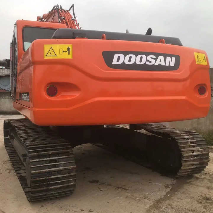 Used Excavator Doosan DX225LC Excavators Mini Equipment Earth Moving Machinery Doosan Digger Excavator for Sale - Pelle sur chenille: photos 5 Used Excavator Doosan DX225LC Excavators Mini Equipment Earth Moving Machinery Doosan Digger Excavator for Sale - Pelle sur chenille: photos 5