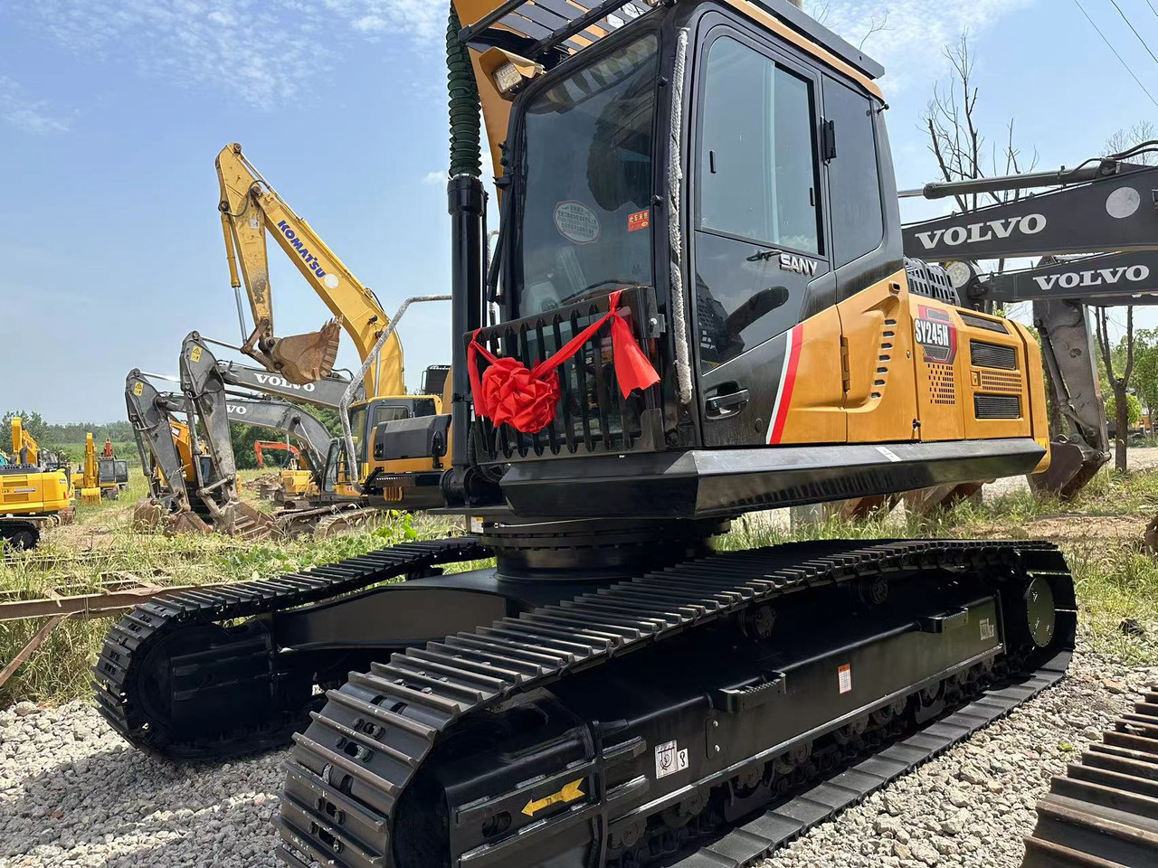 Used Excavator Good Condition 25ton Crawler Sany SY245H - Pelle sur chenille: photos 3 Used Excavator Good Condition 25ton Crawler Sany SY245H - Pelle sur chenille: photos 3