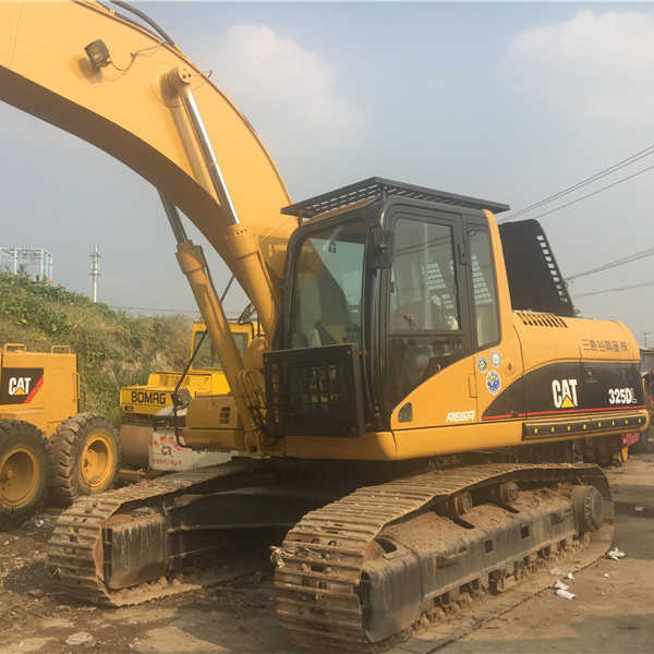 Used Excavator Machine CAT 325DL Construction Good Efficient Used Machinery Caterpillar Used CAT 325DL Excavators - Pelle sur pneus: photos 1 Used Excavator Machine CAT 325DL Construction Good Efficient Used Machinery Caterpillar Used CAT 325DL Excavators - Pelle sur pneus: photos 1