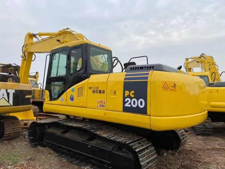 Used Good Quality Japan Original PC200-7 in Good Condition PC200-7 Komatsu - Pelle sur chenille: photos 2 Used Good Quality Japan Original PC200-7 in Good Condition PC200-7 Komatsu - Pelle sur chenille: photos 2