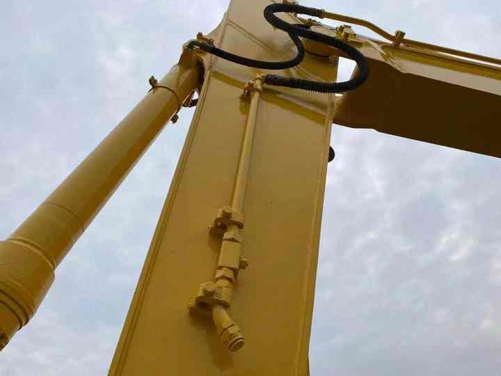 Used Good Quality Japan Original PC200-7 in Good Condition PC200-7 Komatsu - Pelle sur chenille: photos 3 Used Good Quality Japan Original PC200-7 in Good Condition PC200-7 Komatsu - Pelle sur chenille: photos 3