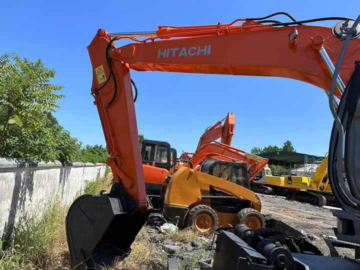 Used Wheel Excavator Hitachi ZX 130W Made in Japan 13ton Hitachi Zx130w Wheel Excavator Price Used Hitachi Zx130 Excavator SALE - Pelle sur pneus: photos 3 Used Wheel Excavator Hitachi ZX 130W Made in Japan 13ton Hitachi Zx130w Wheel Excavator Price Used Hitachi Zx130 Excavator SALE - Pelle sur pneus: photos 3