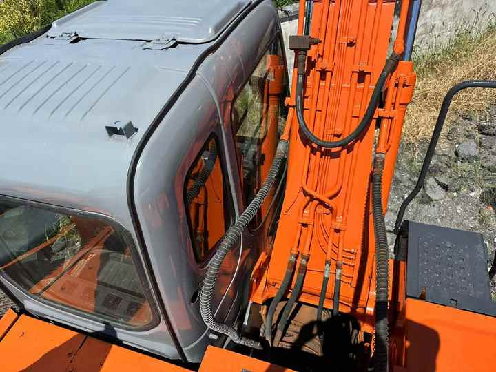 Used Wheel Excavator Hitachi ZX 130W Made in Japan 13tonHitachi Zx130w Wheel Excavator Price Used Hitachi Zx130 Excavator SALE - Pelle sur pneus: photos 5 Used Wheel Excavator Hitachi ZX 130W Made in Japan 13tonHitachi Zx130w Wheel Excavator Price Used Hitachi Zx130 Excavator SALE - Pelle sur pneus: photos 5