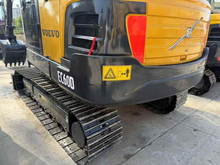 Used volvo Ec60 Mini 6tons Excavator in Stock for Sale - Pelle sur chenille: photos 4 Used volvo Ec60 Mini 6tons Excavator in Stock for Sale - Pelle sur chenille: photos 4