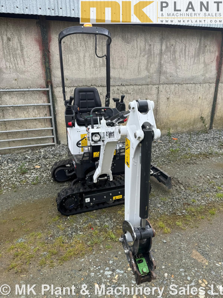 BOBCAT E10Z - Mini pelle: photos 5 BOBCAT E10Z - Mini pelle: photos 5