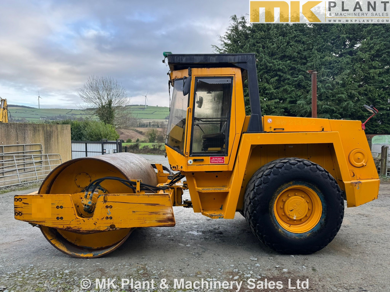 BOMAG BW213D-2 - Compacteur: photos 4 BOMAG BW213D-2 - Compacteur: photos 4