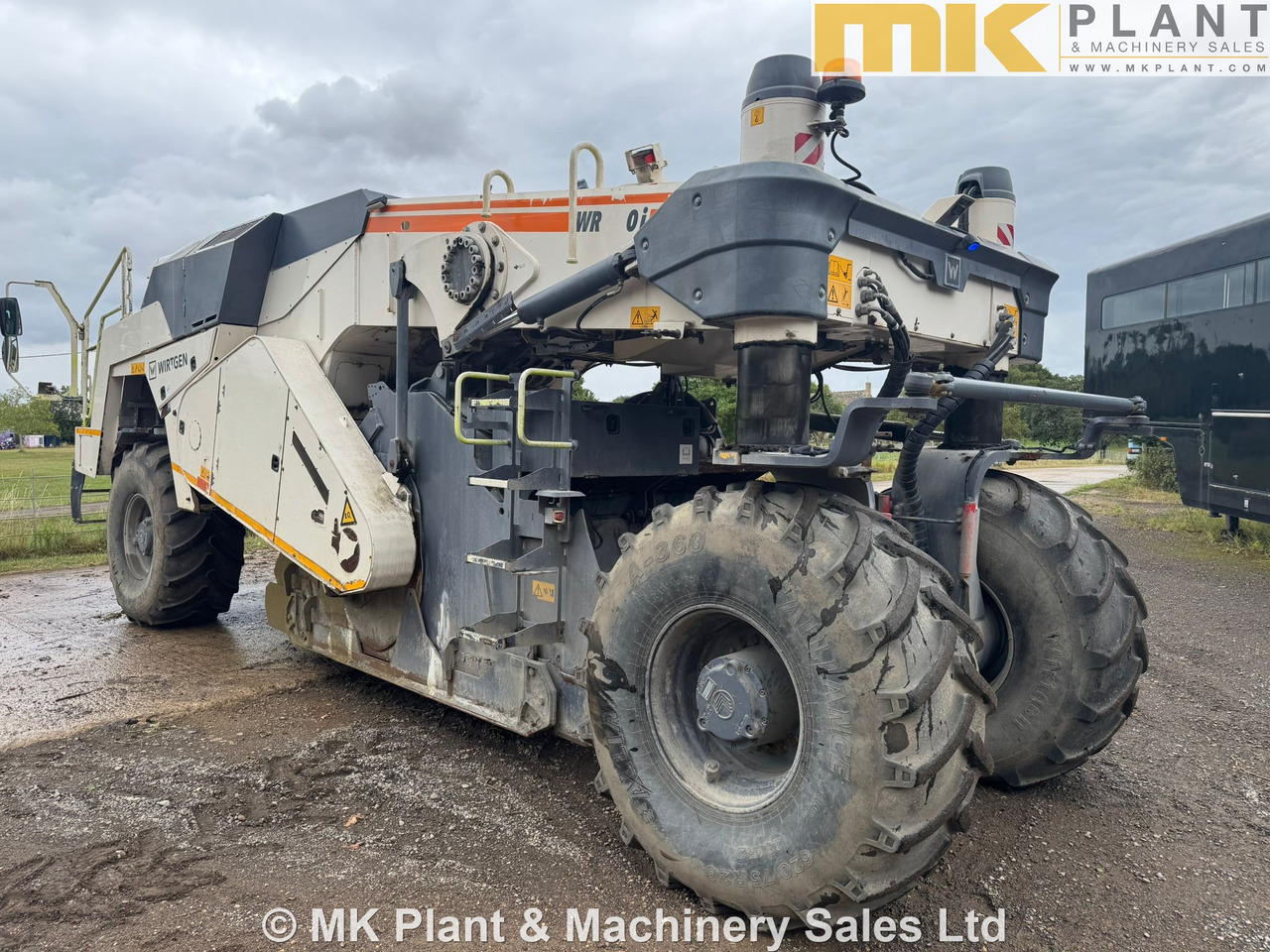 WIRTGEN WR200i - Stabilisateur: photos 3 WIRTGEN WR200i - Stabilisateur: photos 3