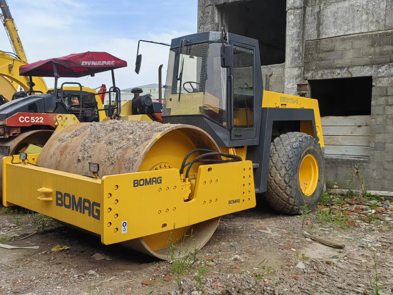 BOMAG BW217D - Rouleau compresseur: photos 1 BOMAG BW217D - Rouleau compresseur: photos 1